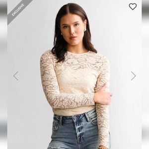 New BKE Floral Lace Top, Size Medium